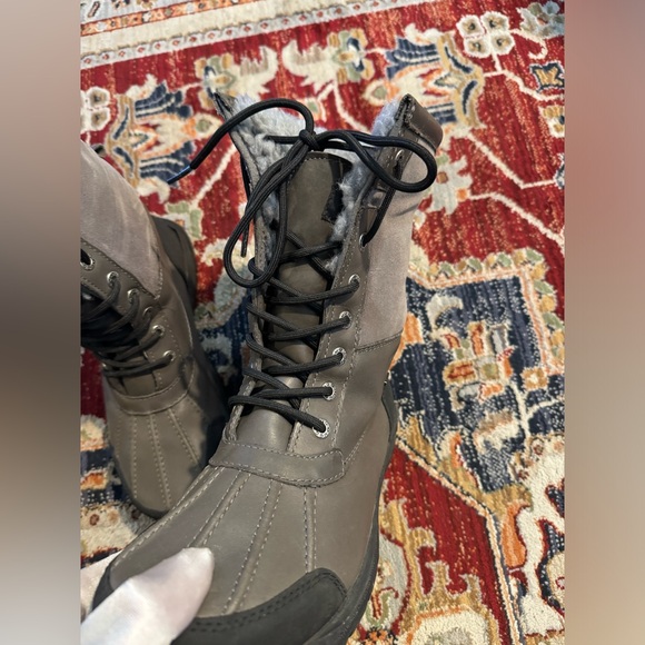 UGG Butte Boots Leather Waterproof Sheepskin Vibram Sole Men’s Size 7.5 Gray - Picture 6 of 16